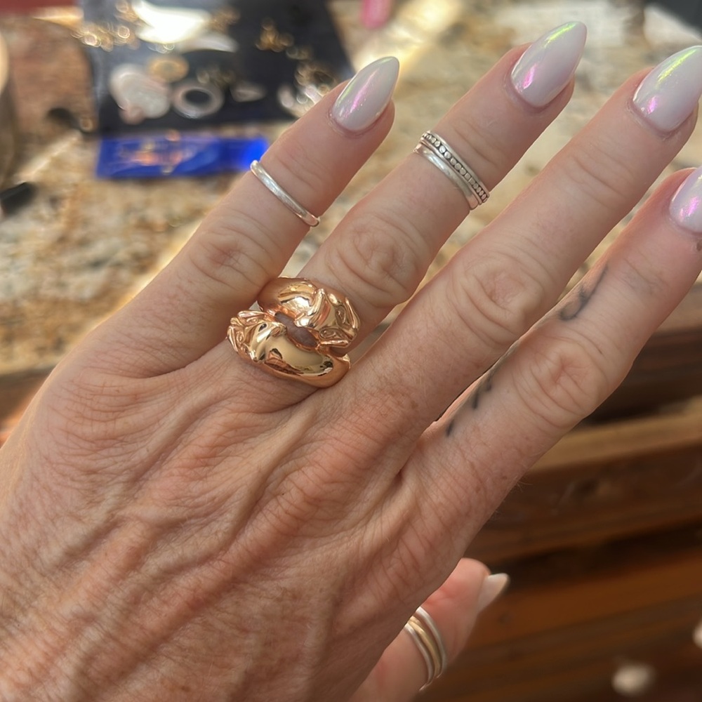 Signed Milor Bronze Italy Gold Elegant Cat Panther Head Ring Size 7